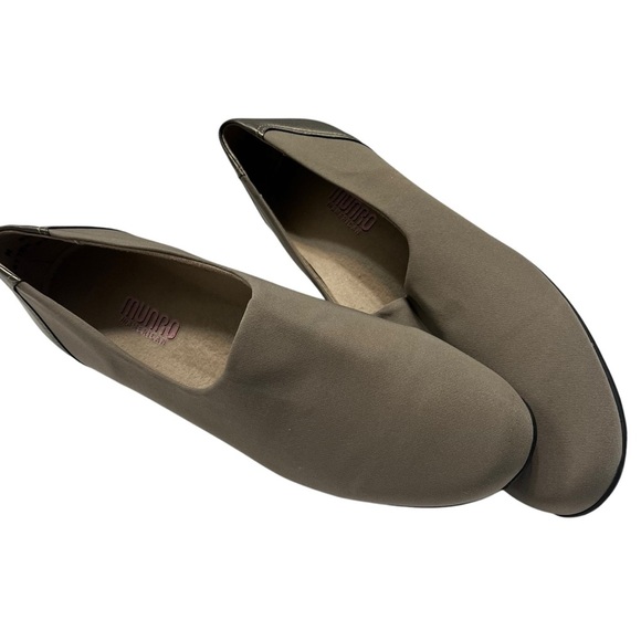 Munro American Women’s Travelor Slip-On Flats. Size: 9M. Loafers. Color:Tan/Gray - Picture 3 of 14
